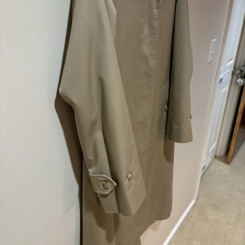 Vintage Burberry Trench Coat British Made in England - 10 Long, Beige Tan - Picture 13 of 16